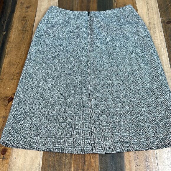 ANN TAYLOR Pencil skirt     Petites 6P - Picture 4 of 9